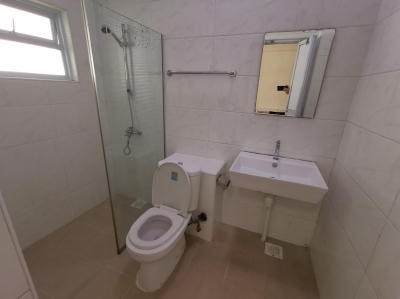 Cavenagh Garden - Near Somerset MRT / Dhoby Gaut Mrt / Orchard / AVAILABLE IMMEDIATE