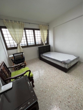 Common room rent at BLK 522 @near Lakeside MRT 