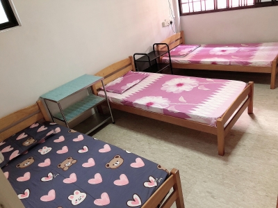common room for rent