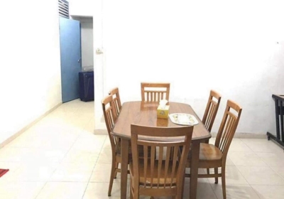 One Lady to rent in common room near lake side mrt
