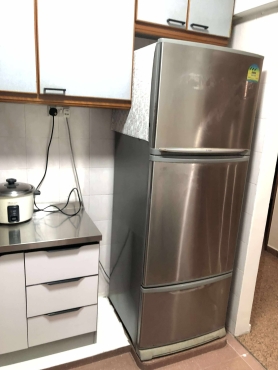 One male roommate to rent in common room