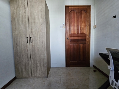 Single room for rent(female only)
