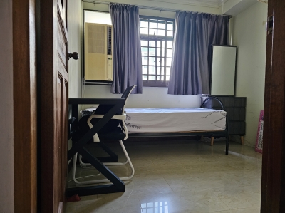 Single room for rent(female only)