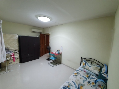 AC Common Room / Single Stay