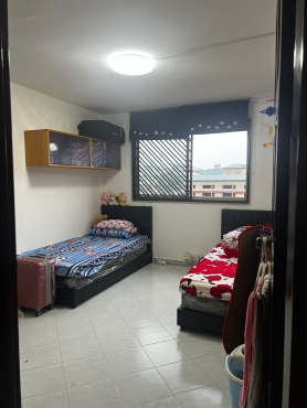 Long Term Female (1st April 2025) Kaki Bukitt