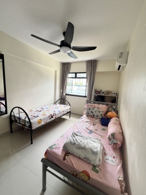 Common Room Available for Rent