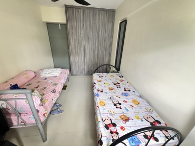 Common Room Available for Rent