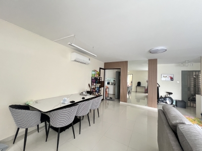 Common Room Available for Rent