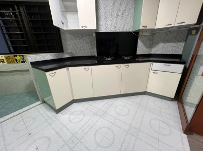 1 female roommate available @ Bishan