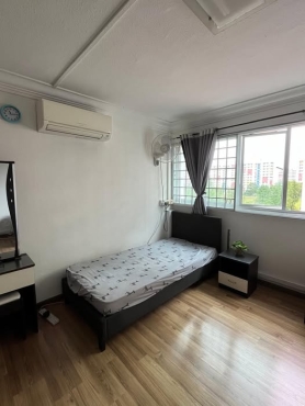 💥Master Room for one lady (Very near Khatib station)