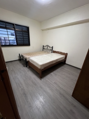 1 female roommate available @ Bishan