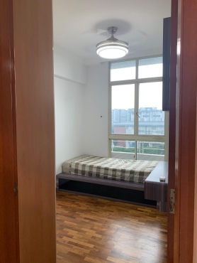 Yishun Lilydale Condo - Common Room
