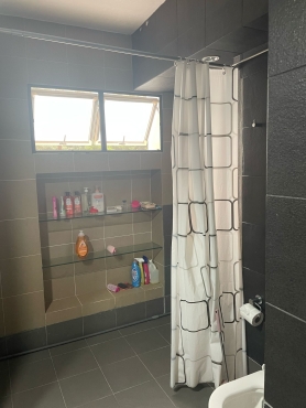 Master Room Near REDHILL MRT