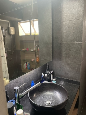 Master Room Near REDHILL MRT