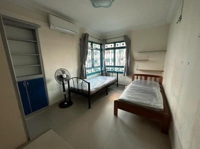 Share Common Room for One Man