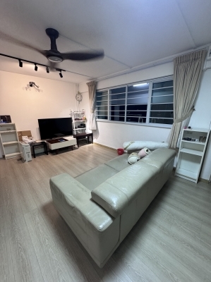 Looking for 1 person in one big common room @Yishun