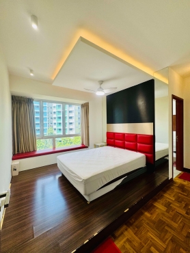 Condo Master room to rent (near woodlands south brown line)