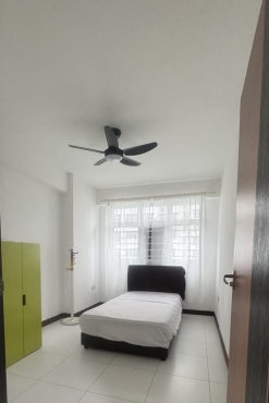Common Room For Rent (Single Room)