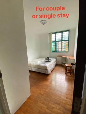 To Rent One Common Room