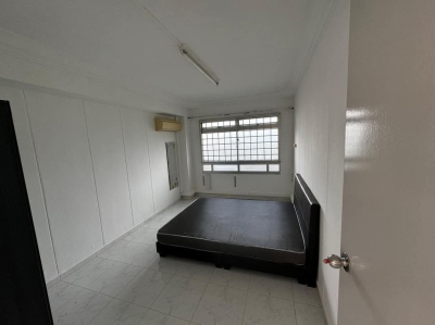 HDB ROOM FOR RENT (UBI, KAKI BUKIT)