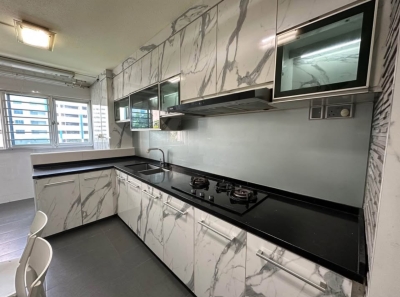 Common Room with Aircon Wifi ( HDB Registration) Near Marsiling Mrt