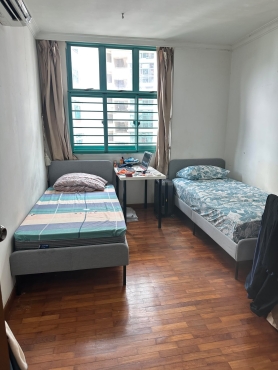 1 male to share common bedroom at Admiralty (High Floor) 