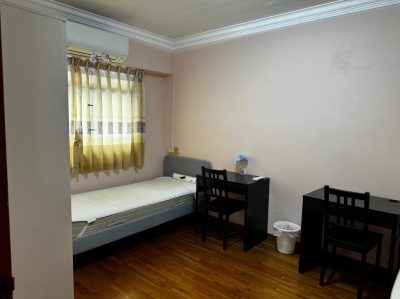 One Lady Availabe for two persons shared common Room