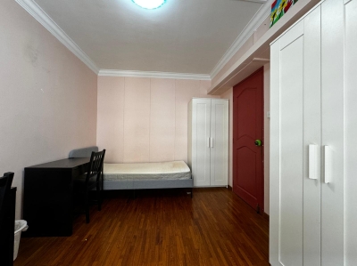 One Lady Availabe for two persons shared common Room