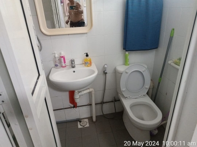 Master bed room and common room @ Yishun
