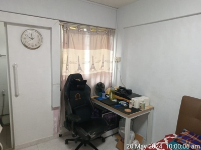 Master bed room and common room @ Yishun