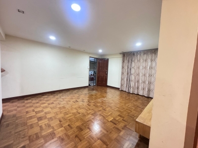Common Rooms or Master Bedroom Near AMK MRT