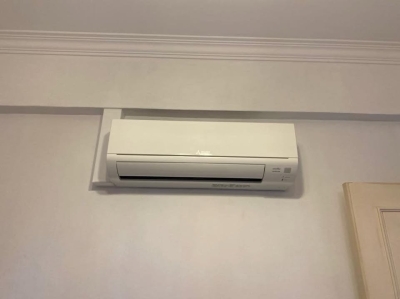 Master Room for Rent at Woodleigh
