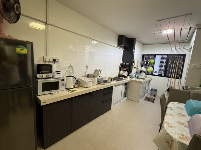 AC Common Room / Single Stay for Male
