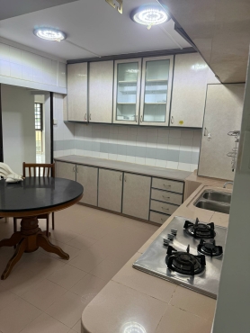 550$ Share Common Room – Beside Yew Tee MRT
