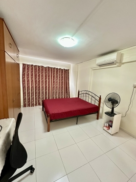 📍 Jurong East (S600212) မာစတာအခန်း – ခေတ္တ/ရှည်လျှင်အချိန် ငှားနိုင်!