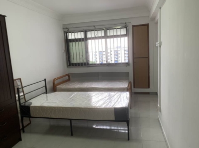 Master Room @Admiralty - (Female Only)