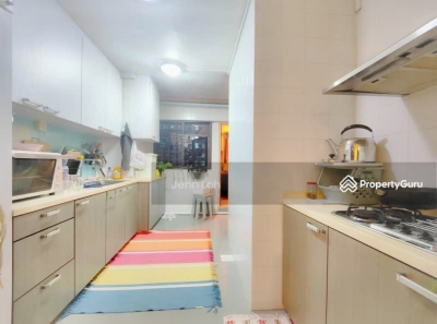Single Room for Rent (Female Only)_Kovan MRT