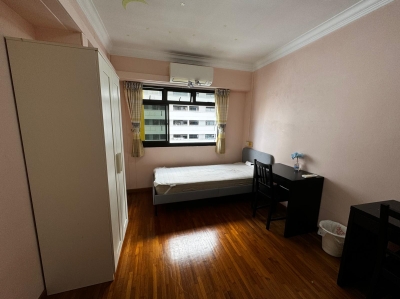 One Lady Availabe for two persons shared common Room