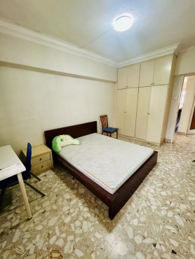 Air con common room for rent