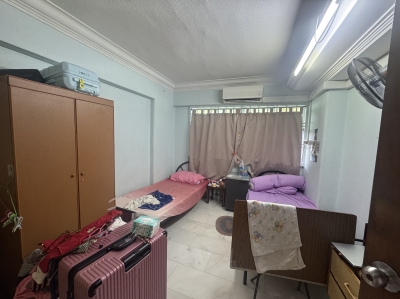 Looking one Female for Common room (Only 2 person Stay ) 