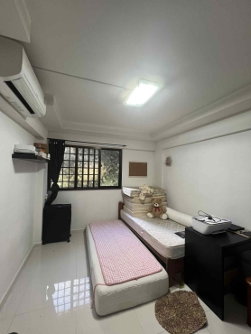 Mayflower MRT common room