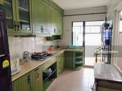 Common room avaliable @ Woodlands South Mrt(TE line)