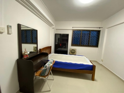 Big Common Romm @ BLK 518