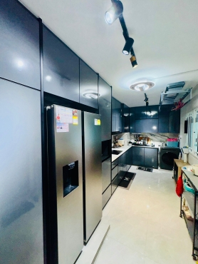 Common Room available for 2 ladies at Sembawang MRT