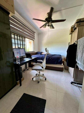 HDB common room for rent at Redhill