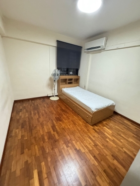 Yishun မှာ သန့်ရှင်းကျယ်ဝန်းသော common rooms ငှါးရန်ရှိပါသည်