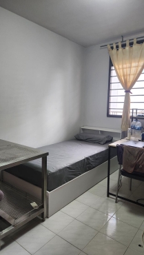 Master bed room