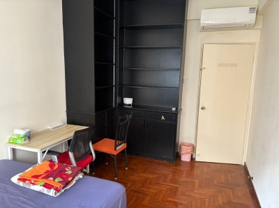 Short/Long term Condo Common Room at Bright Hill
