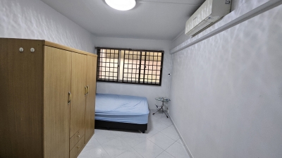 Hougang MRT, common rooms