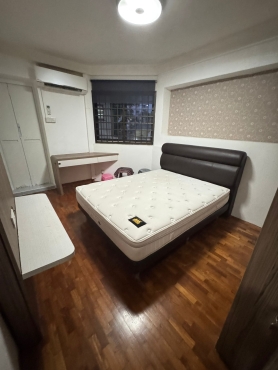 Master room for rent in Yishun